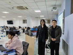 <b>力任课教师高效开展分层分类讲授</b>